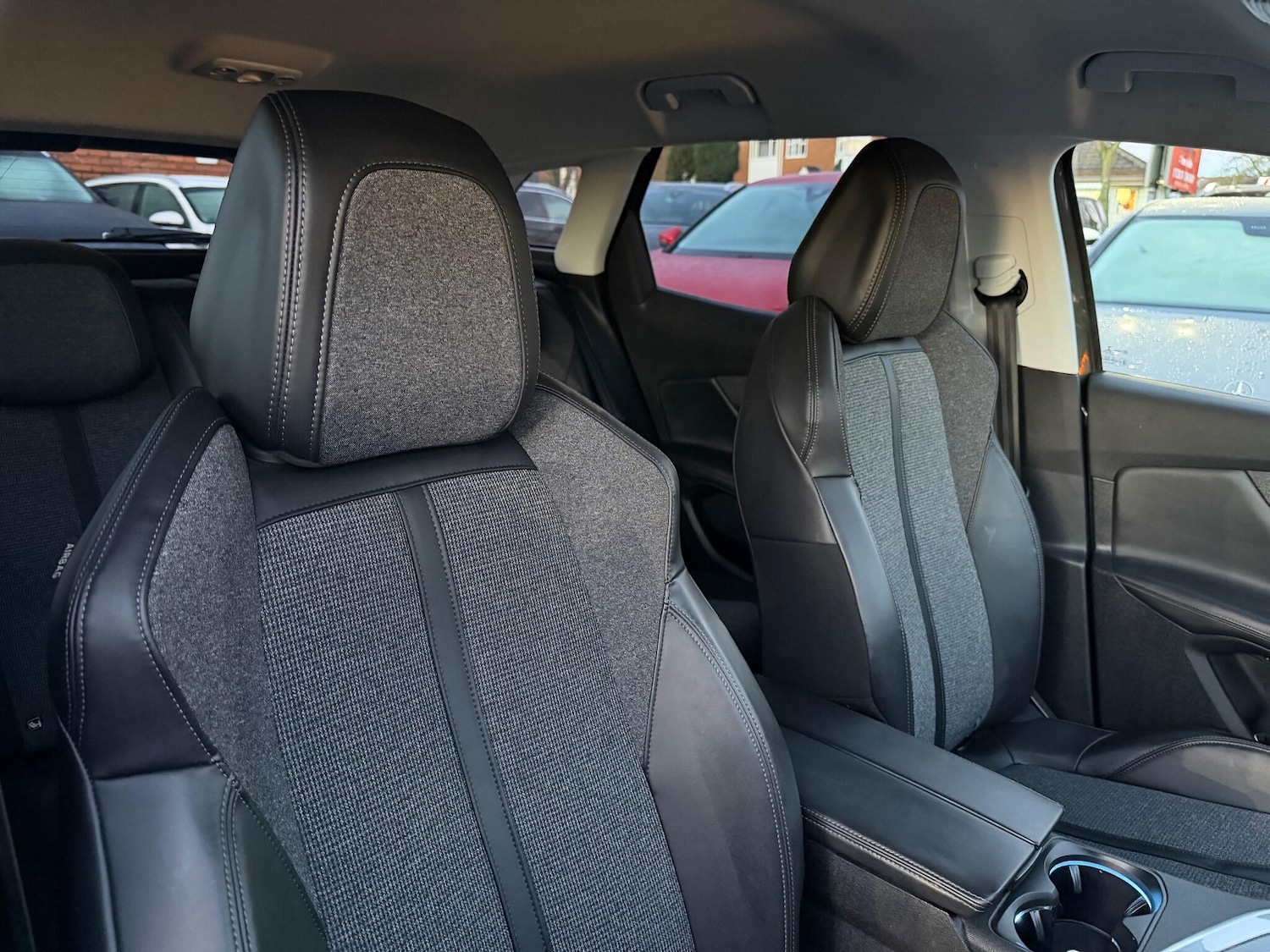 Used Peugeot 3008 2018 for sale - 76912791: Photo 19