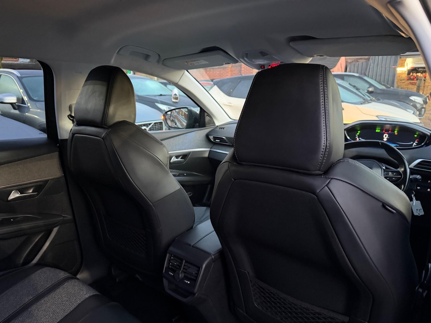 Used Peugeot 3008 2018 for sale - 76912791: Photo 21