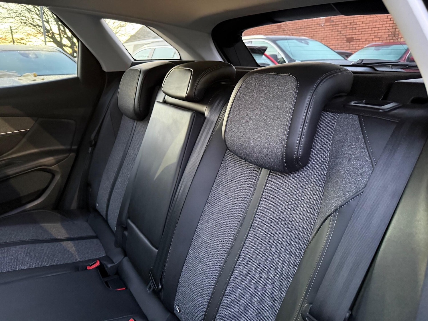 Used Peugeot 3008 2018 for sale - 76912791: Photo 23