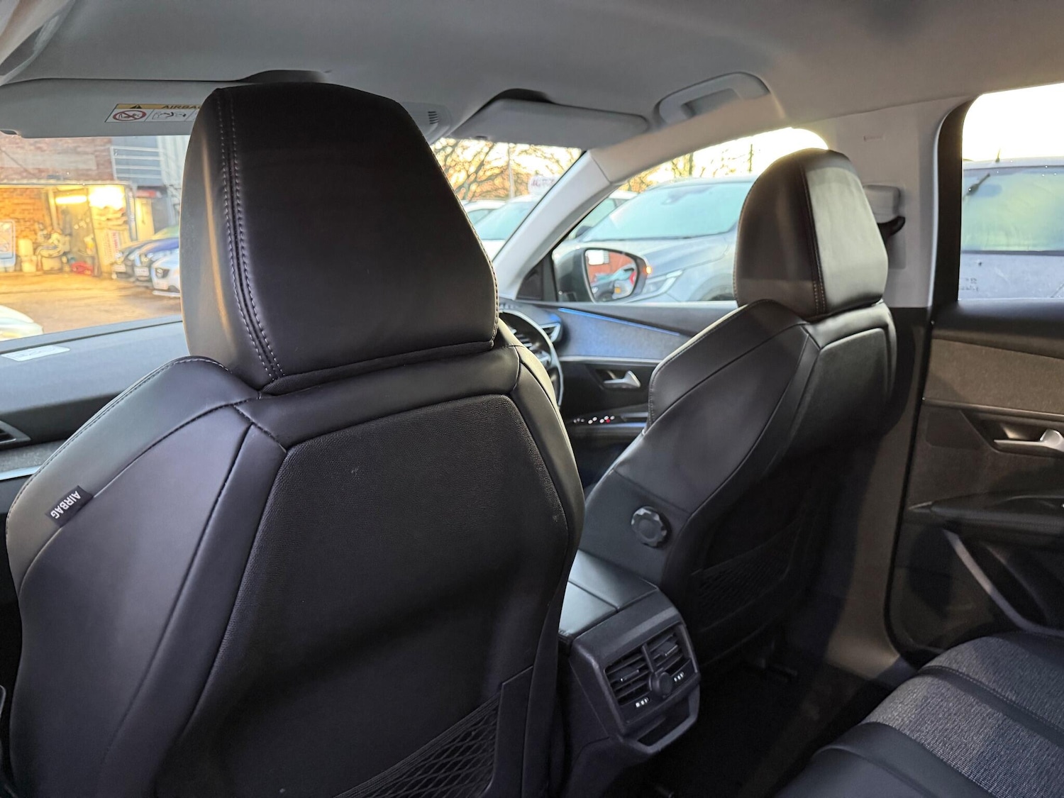 Used Peugeot 3008 2018 for sale - 76912791: Photo 25