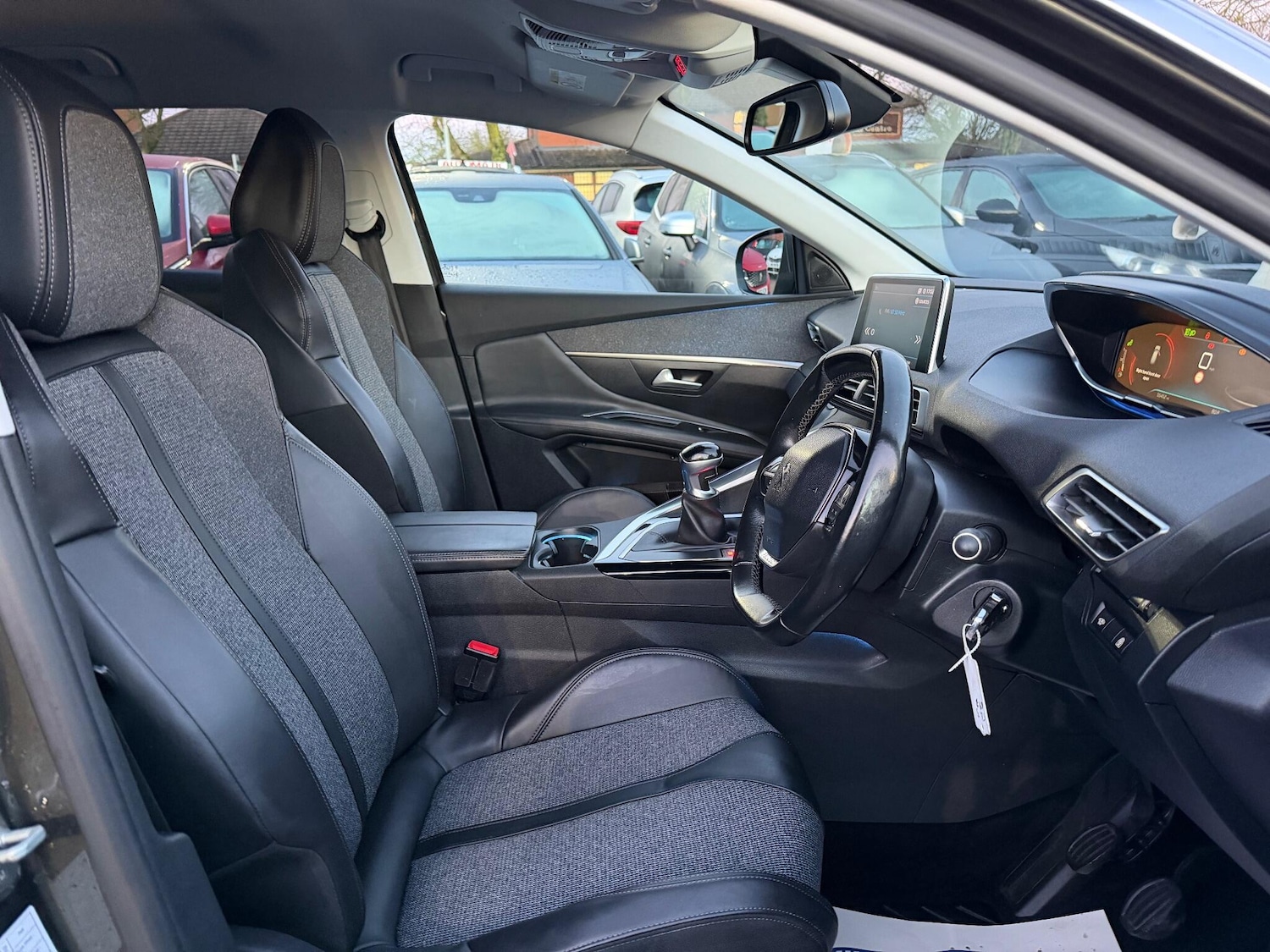 Used Peugeot 3008 2018 for sale - 76912791: Photo 9