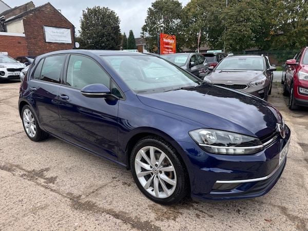 Used Volkswagen Golf 2018 for sale - 76002281: Photo 1