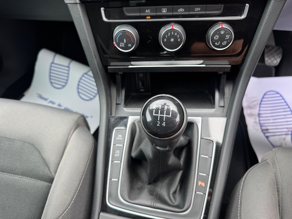 Used Volkswagen Golf 2018 for sale - 76002281: Photo 21