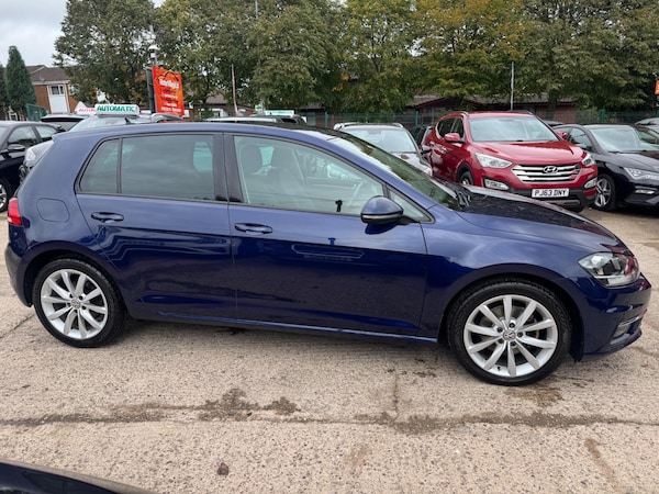 Used Volkswagen Golf 2018 for sale - 76002281: Photo 8