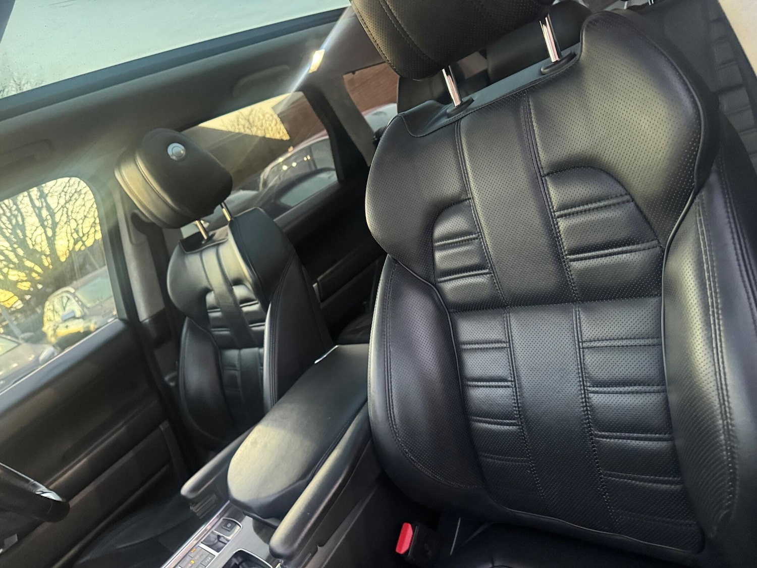 Used Land Rover Range Rover Sport 2015 for sale - 76702133: Photo 29