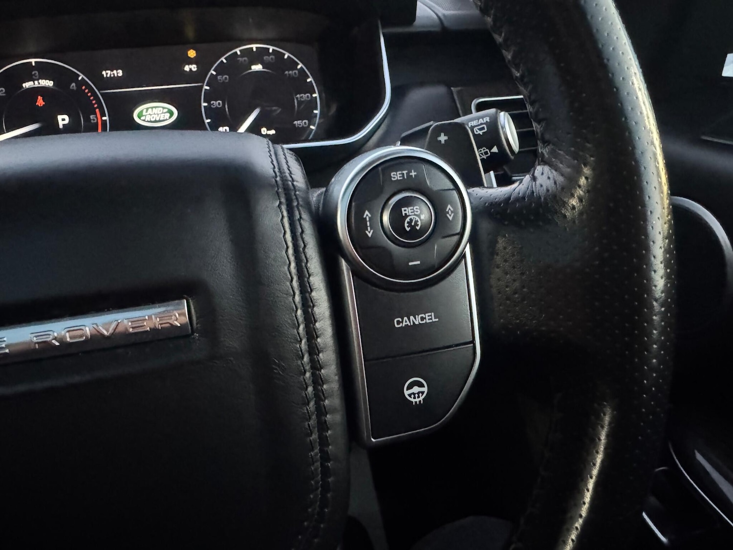 Used Land Rover Range Rover Sport 2015 for sale - 76702133: Photo 30