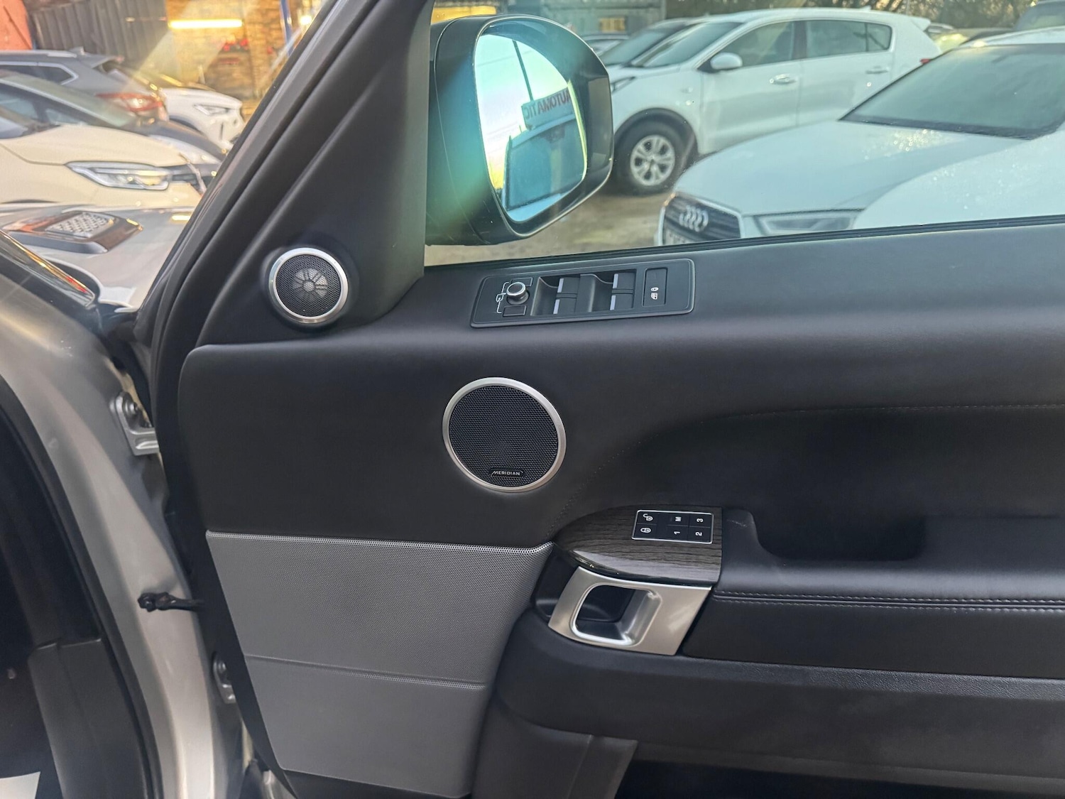 Used Land Rover Range Rover Sport 2015 for sale - 76702133: Photo 37