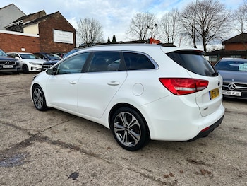 Used Kia Ceed 2018 for sale - 76562384: Photo