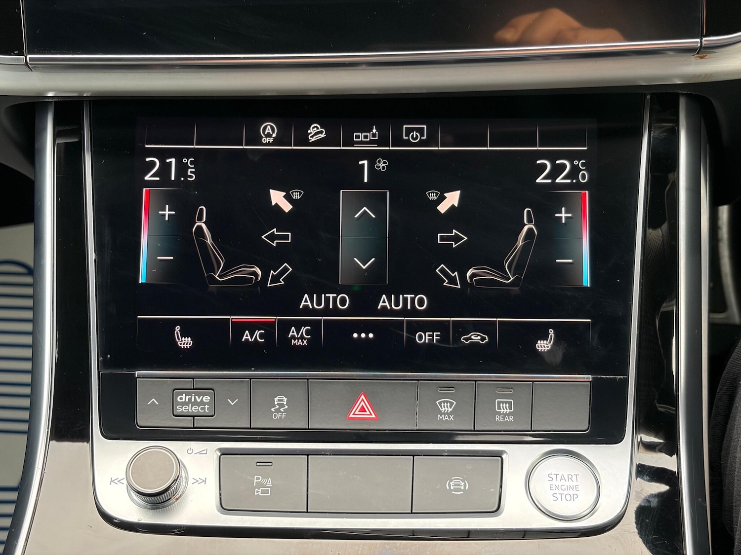 Used Audi Q7 2020 for sale - 77722658: Photo 31