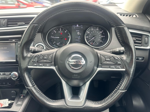 Used Nissan Qashqai 2017 for sale - 74875602: Photo 17
