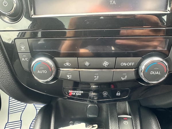 Used Nissan Qashqai 2017 for sale - 74875602: Photo 19