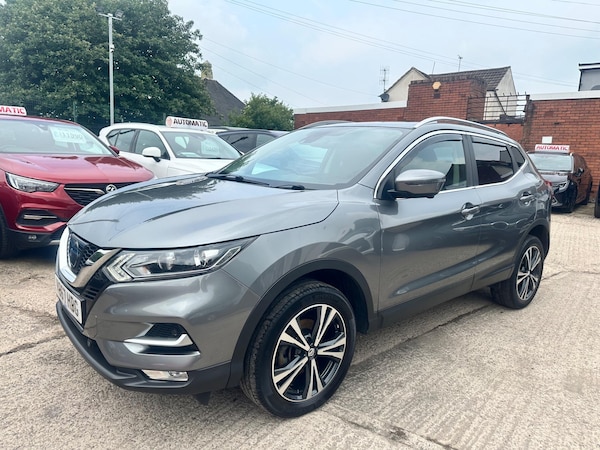 Used Nissan Qashqai 2017 for sale - 74875602: Photo 3