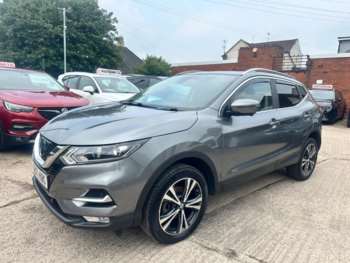 Used Nissan Qashqai 2017 for sale - 74875602: Photo