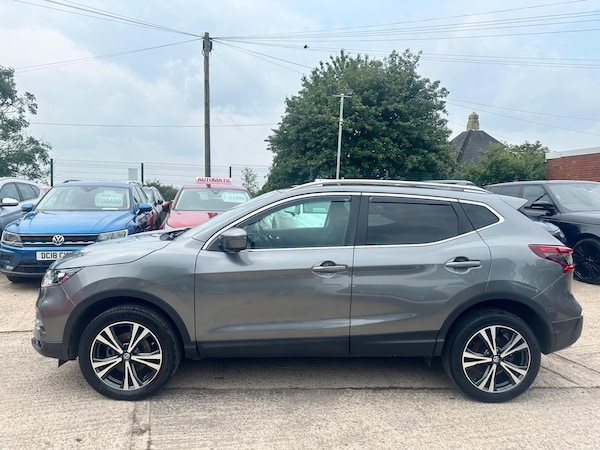 Used Nissan Qashqai 2017 for sale - 74875602: Photo 7