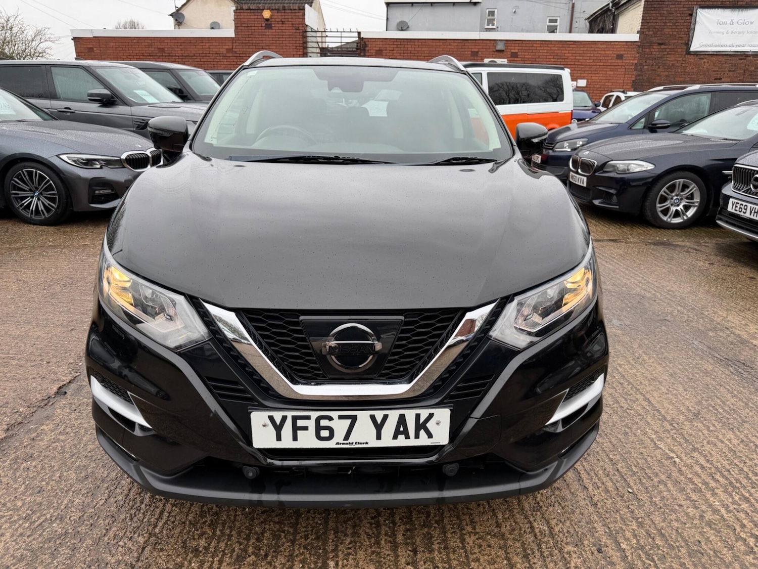 Used Nissan Qashqai 2017 for sale - 77537836: Photo 2