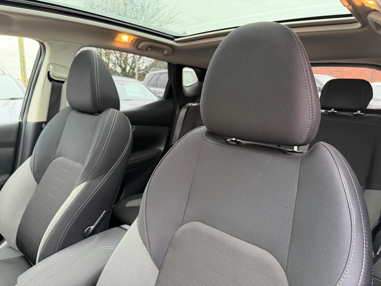 Used Nissan Qashqai 2017 for sale - 77537836: Photo 22