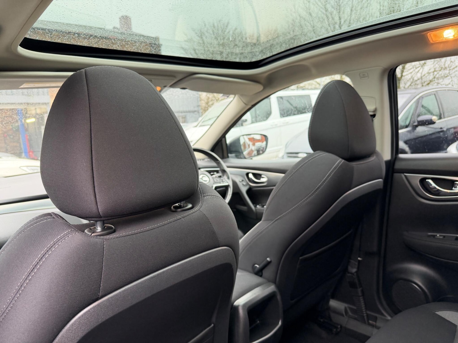 Used Nissan Qashqai 2017 for sale - 77537836: Photo 25