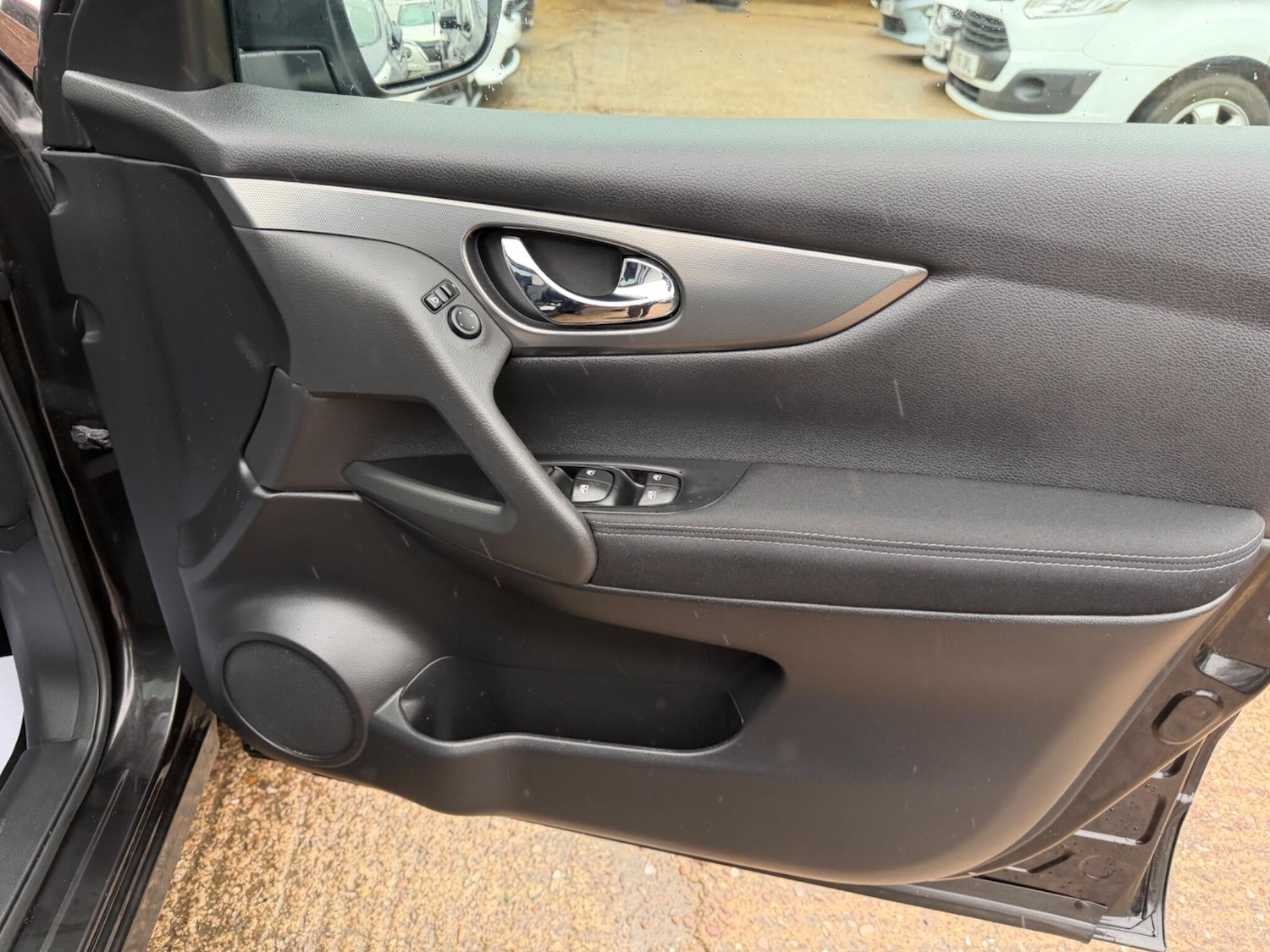 Used Nissan Qashqai 2017 for sale - 77537836: Photo 27