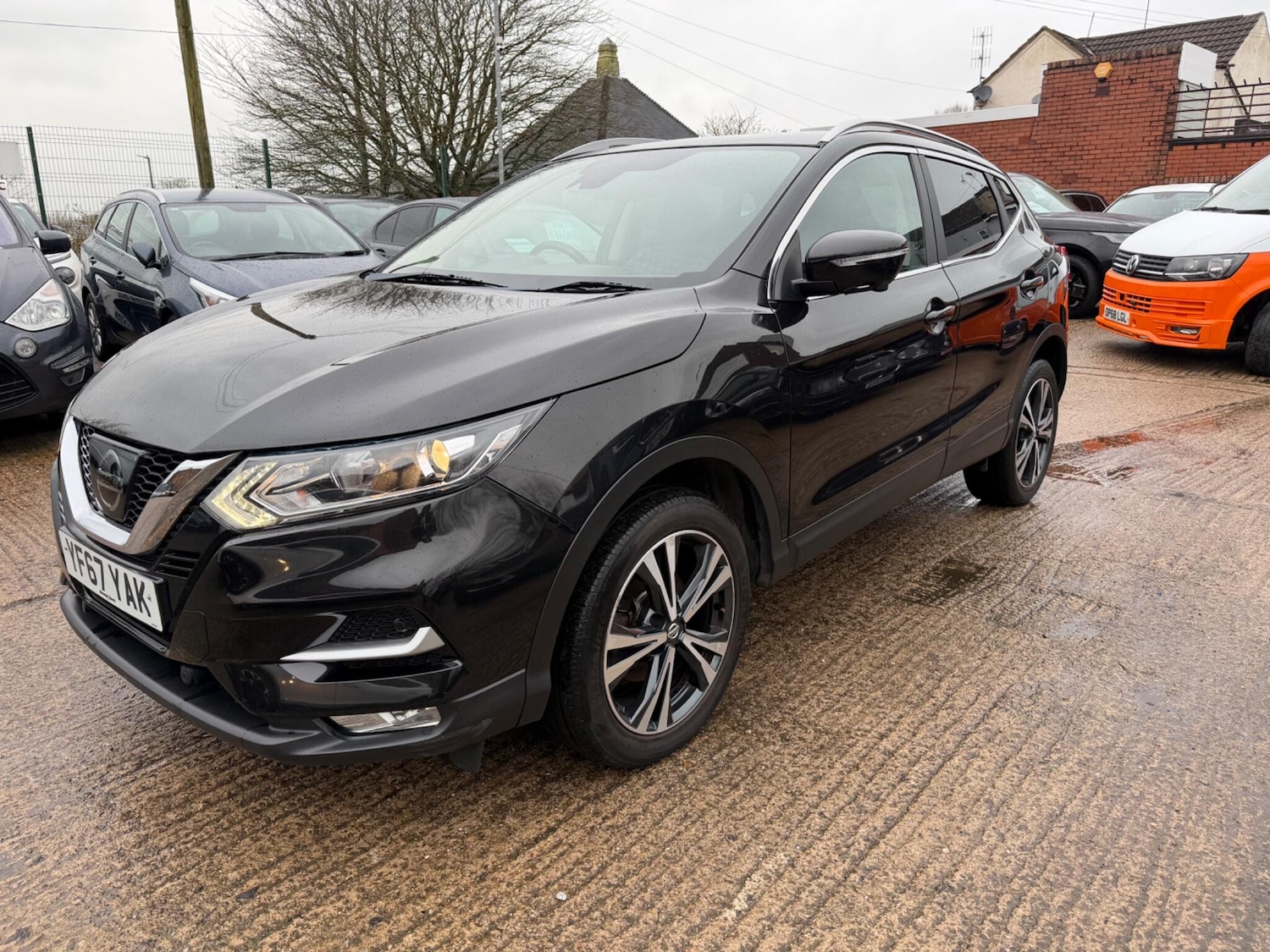 Used Nissan Qashqai 2017 for sale - 77537836: Photo 3