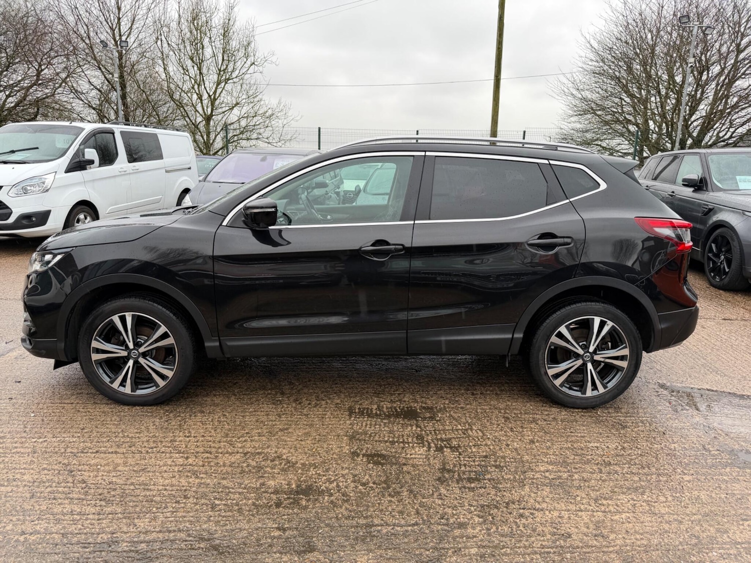 Used Nissan Qashqai 2017 for sale - 77537836: Photo 8