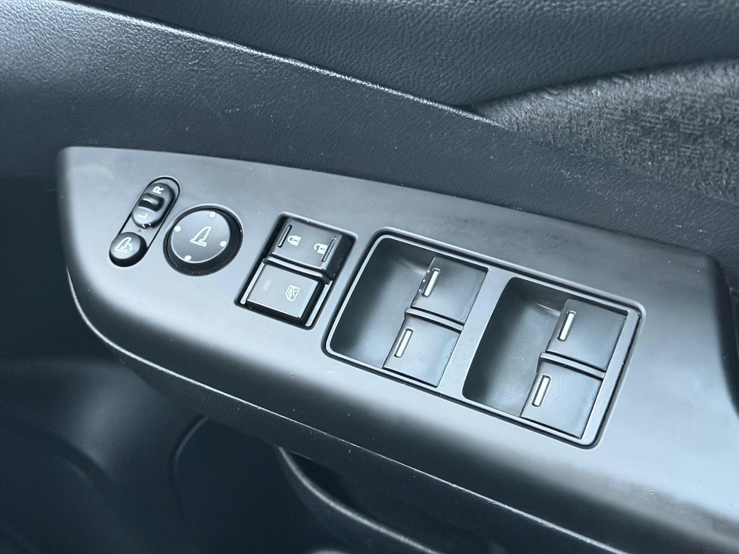 Used Honda CR-V 2016 for sale - 76912715: Photo 35