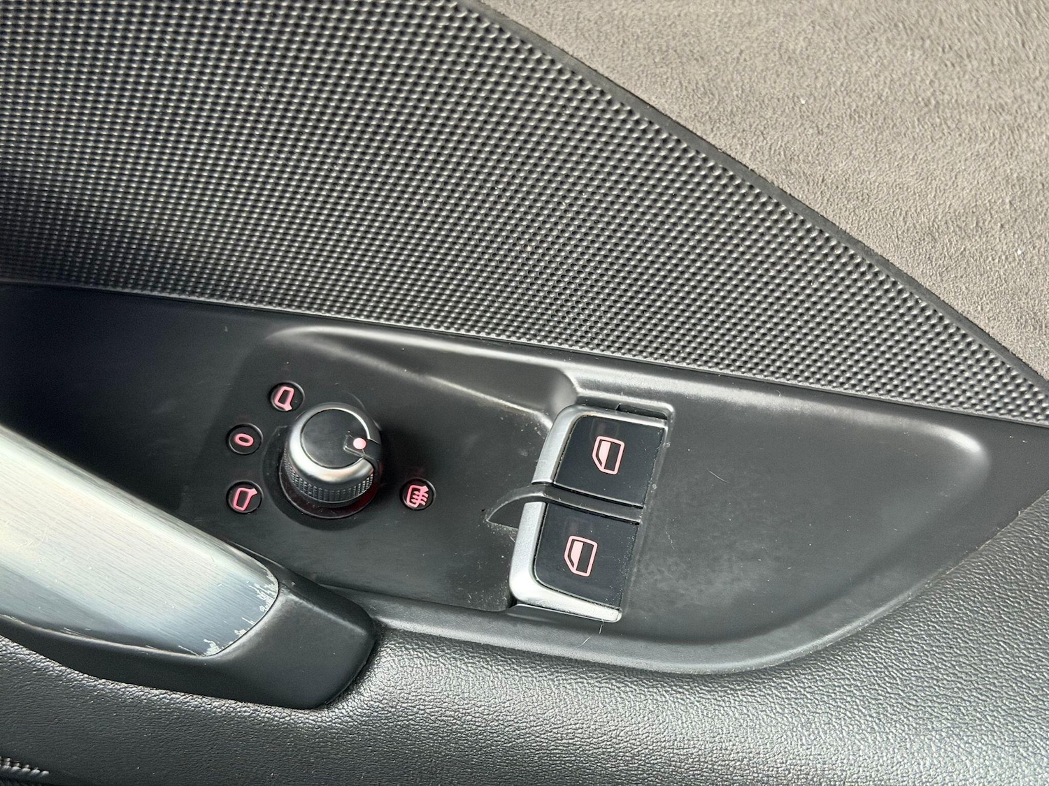 Used Audi TT 2015 for sale - 76839796: Photo 25