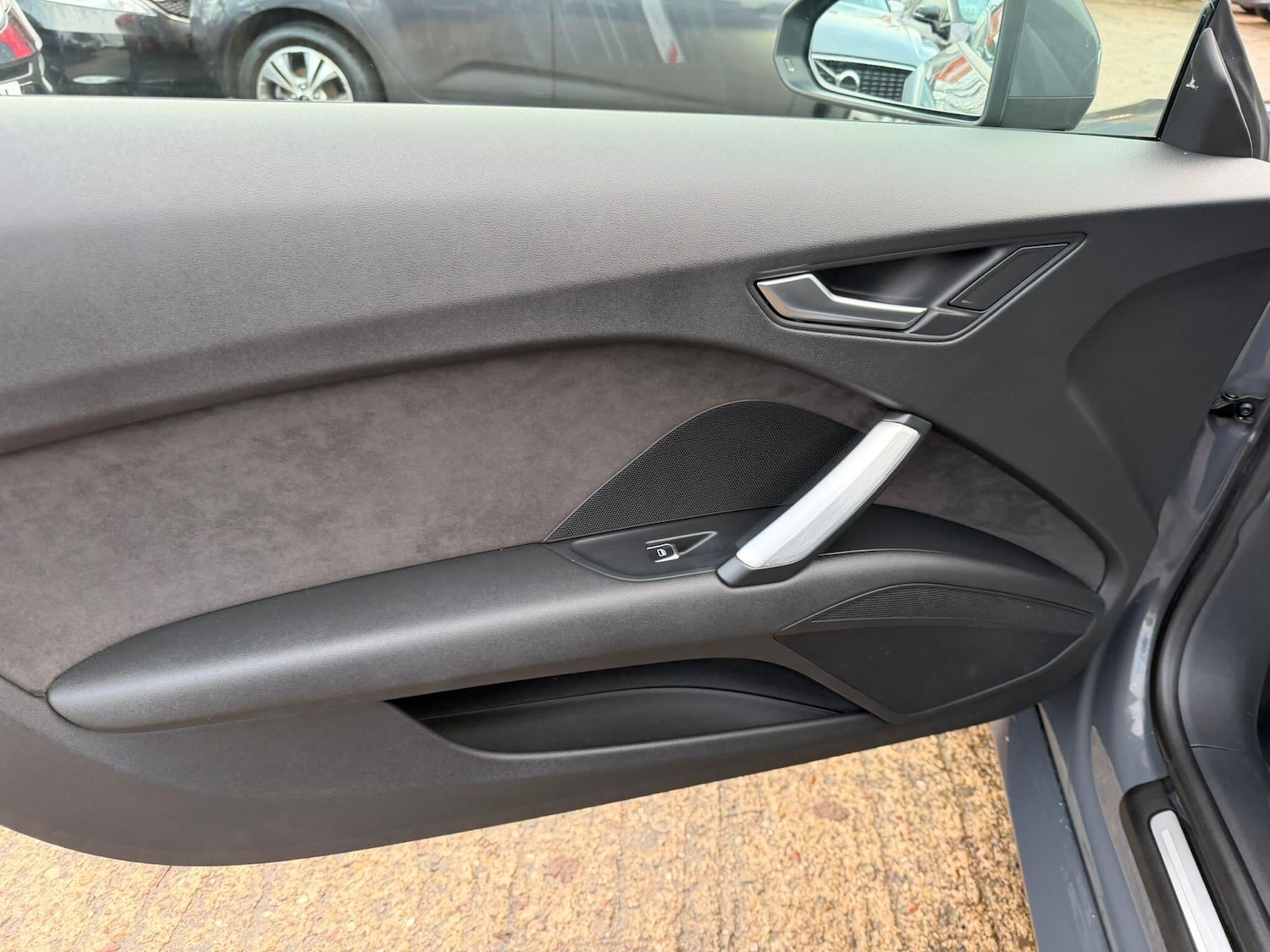 Used Audi TT 2015 for sale - 76839796: Photo 27