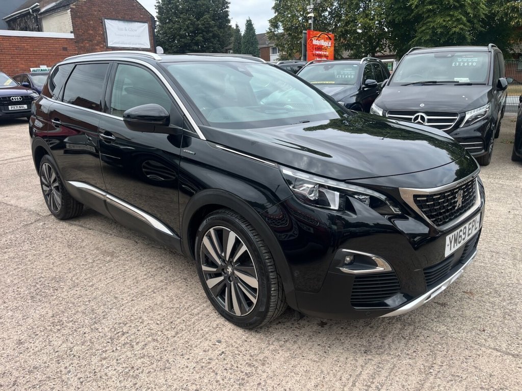 Peugeot 5008
