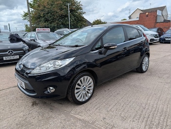 Used Ford Fiesta 2010 for sale - 75857910: Photo