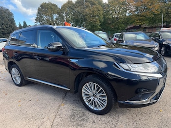 Mitsubishi - Outlander