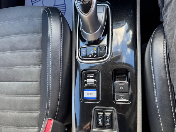 Used Mitsubishi Outlander 2019 for sale - 76013071: Photo 26