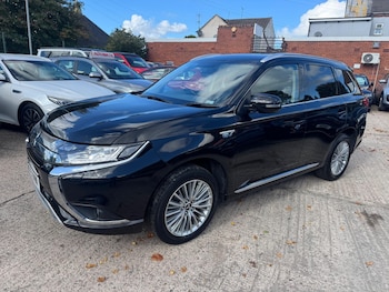 Used Mitsubishi Outlander 2019 for sale - 76013071: Photo 2