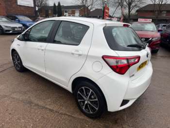 Used Toyota Yaris 2019 for sale - 73788122: Photo
