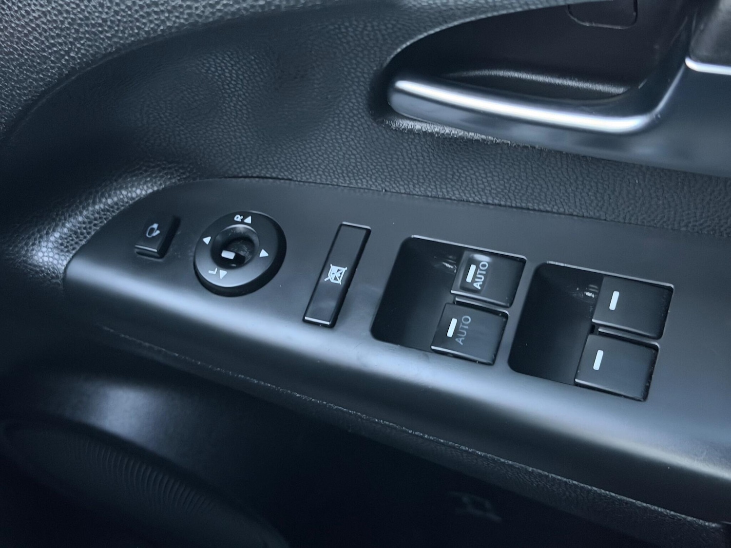 Used Kia Venga 2017 for sale - 76765276: Photo 17