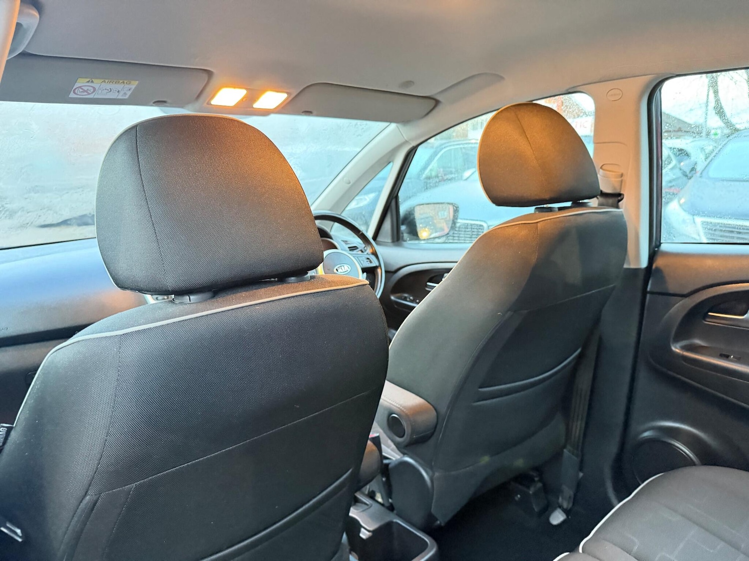 Used Kia Venga 2017 for sale - 76765276: Photo 27