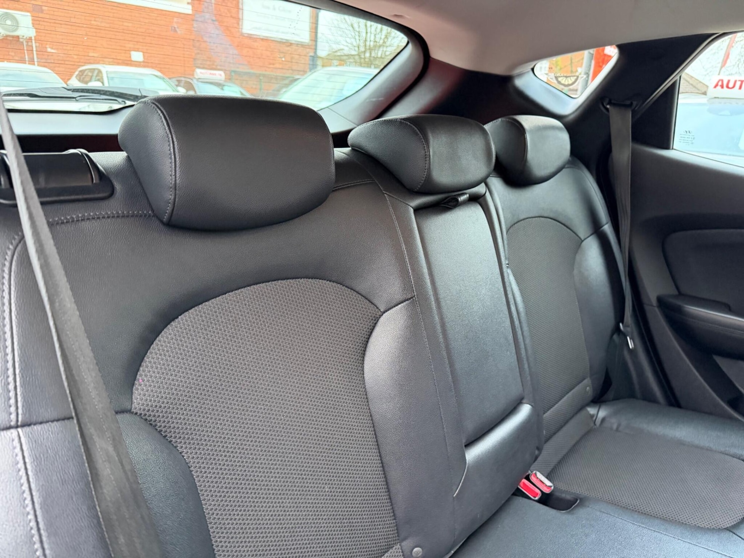 Used Hyundai Ix35 2015 for sale - 77081320: Photo 12