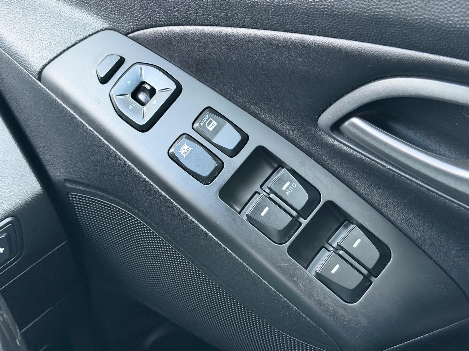 Used Hyundai Ix35 2015 for sale - 77081320: Photo 35