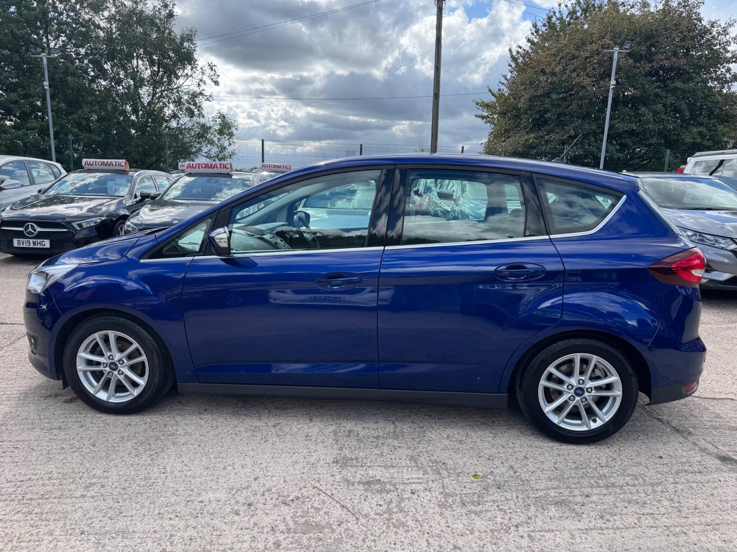Used Ford C-Max 2017 for sale - 76987882: Photo 8