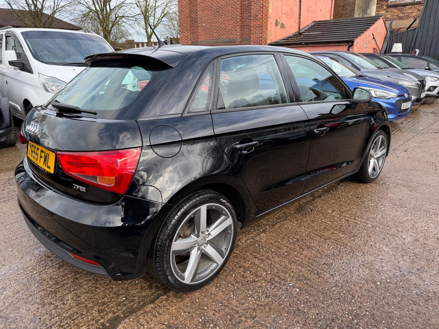 Used Audi A1 2015 for sale - 78127353: Photo 6