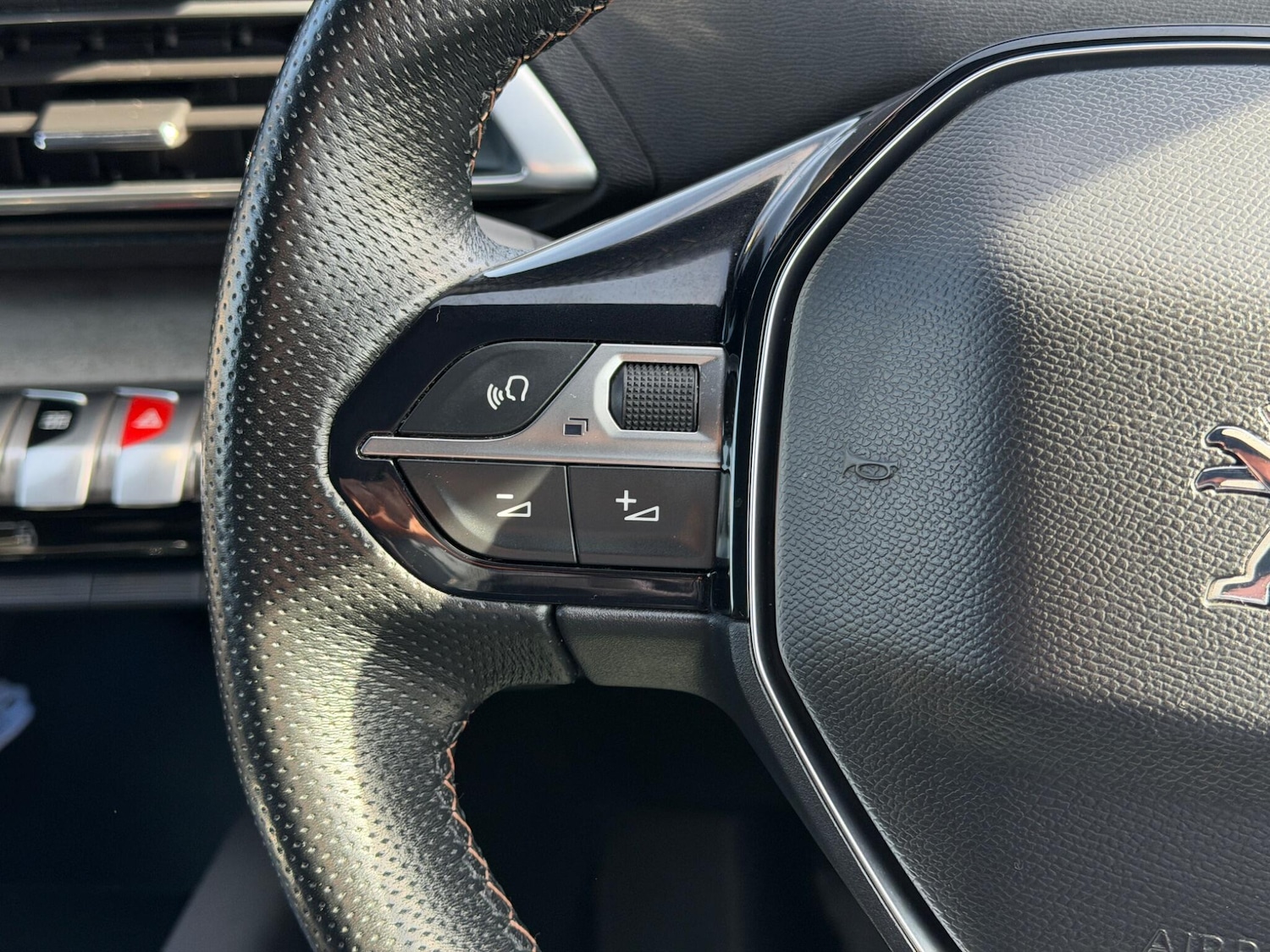 Used Peugeot 3008 2021 for sale - 77994412: Photo 20