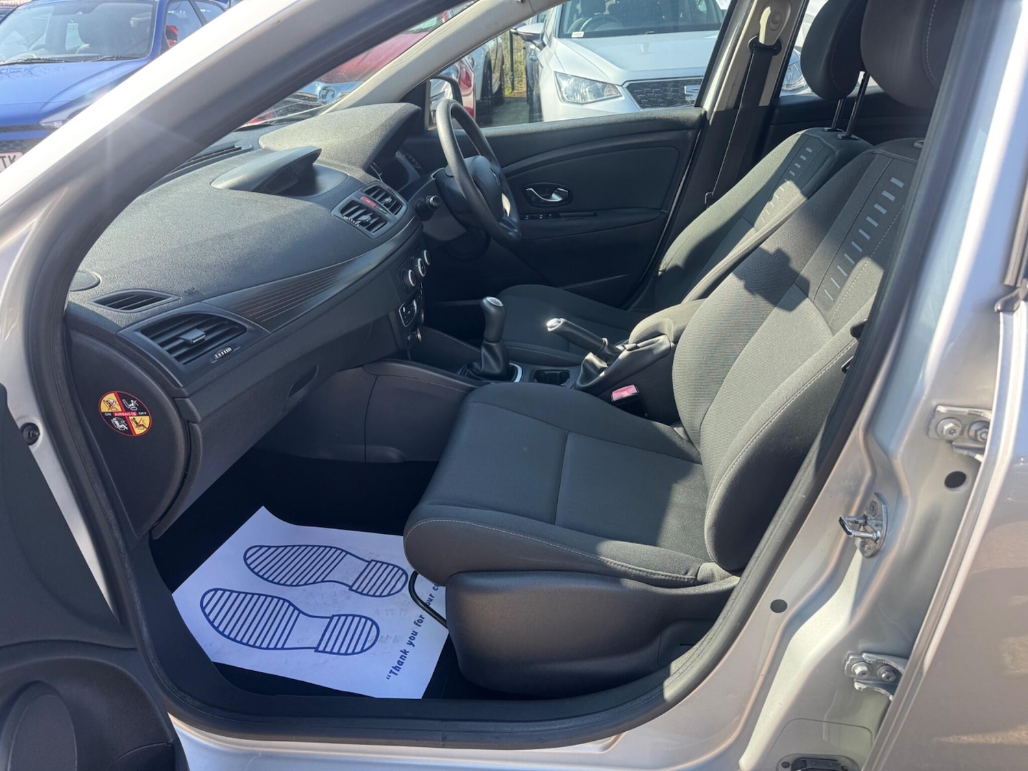 Used Renault Megane 2009 for sale - 77939309: Photo 11