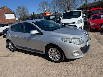 Used Renault Megane 2009 for sale - 77939309: Photo