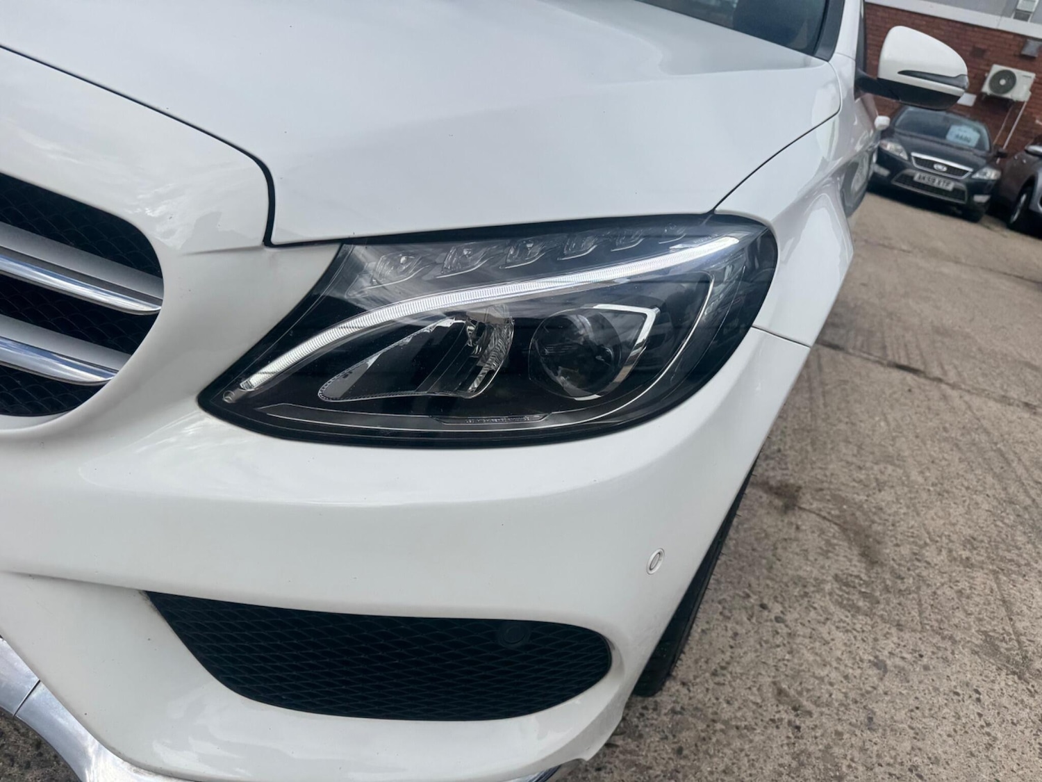 Used Mercedes-Benz C Class 2017 for sale - 75857442: Photo 32