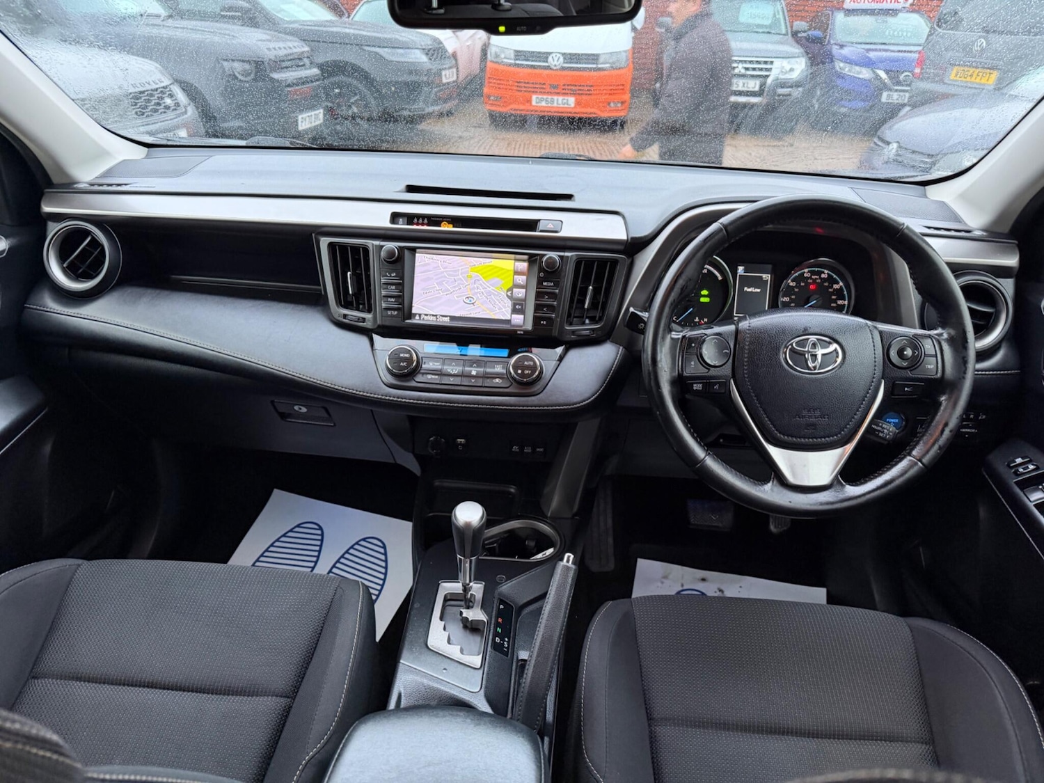 Used Toyota RAV4 2017 for sale - 77479337: Photo 13