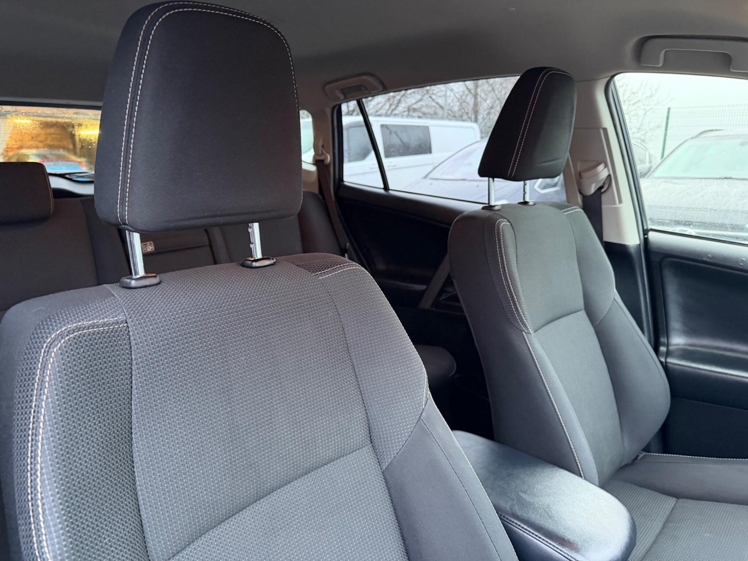 Used Toyota RAV4 2017 for sale - 77479337: Photo 16