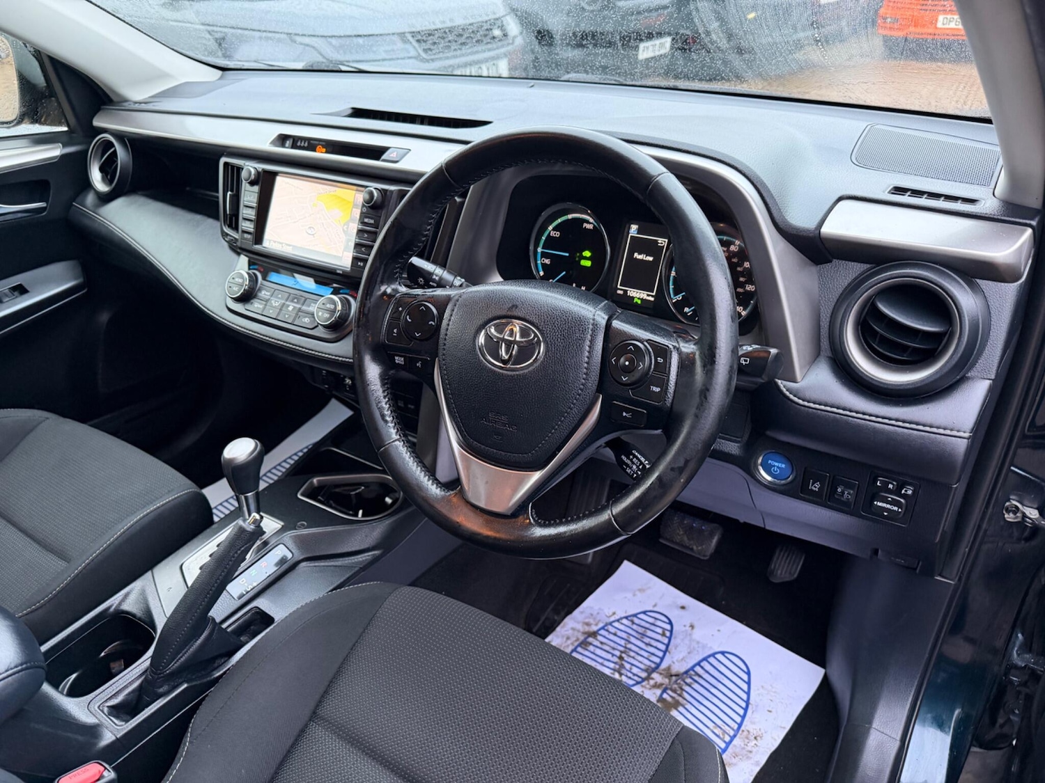 Used Toyota RAV4 2017 for sale - 77479337: Photo 17