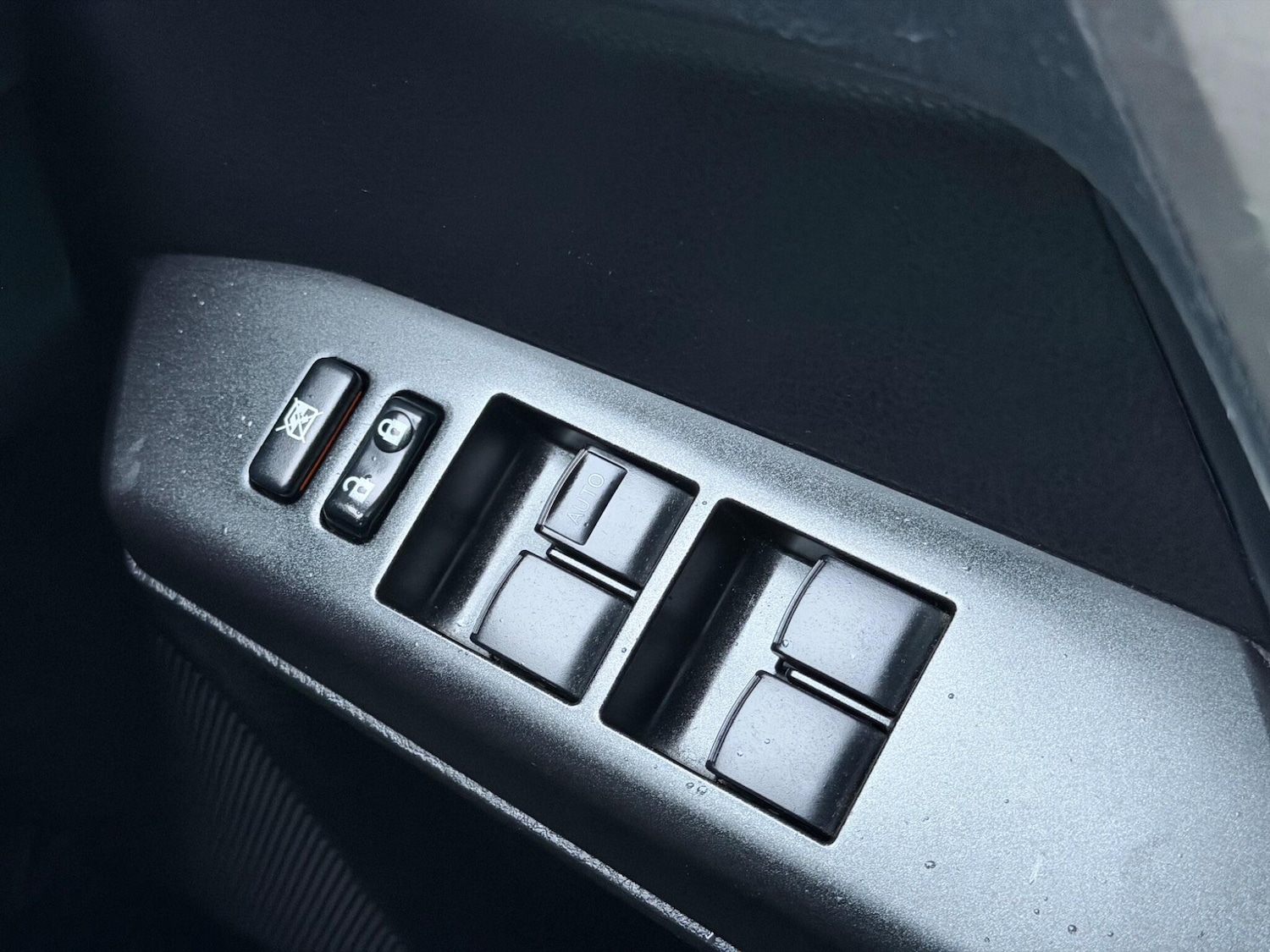 Used Toyota RAV4 2017 for sale - 77479337: Photo 34