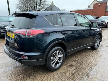 Used Toyota RAV4 2017 for sale - 77479337: Photo
