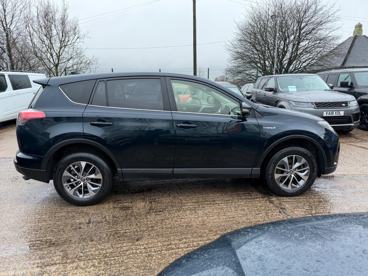 Used Toyota RAV4 2017 for sale - 77479337: Photo 8