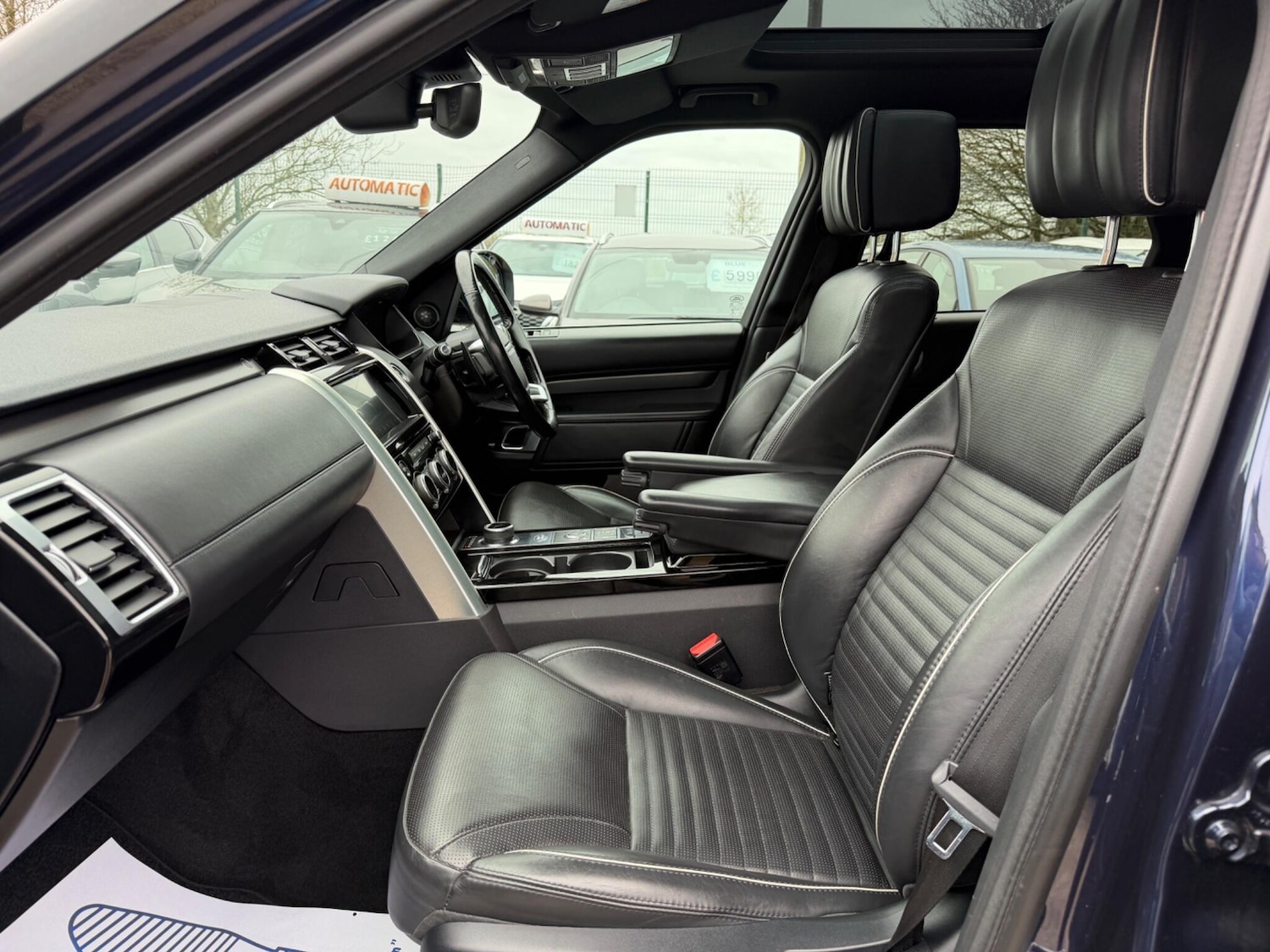 Used Land Rover Discovery 2018 for sale - 78100229: Photo 13